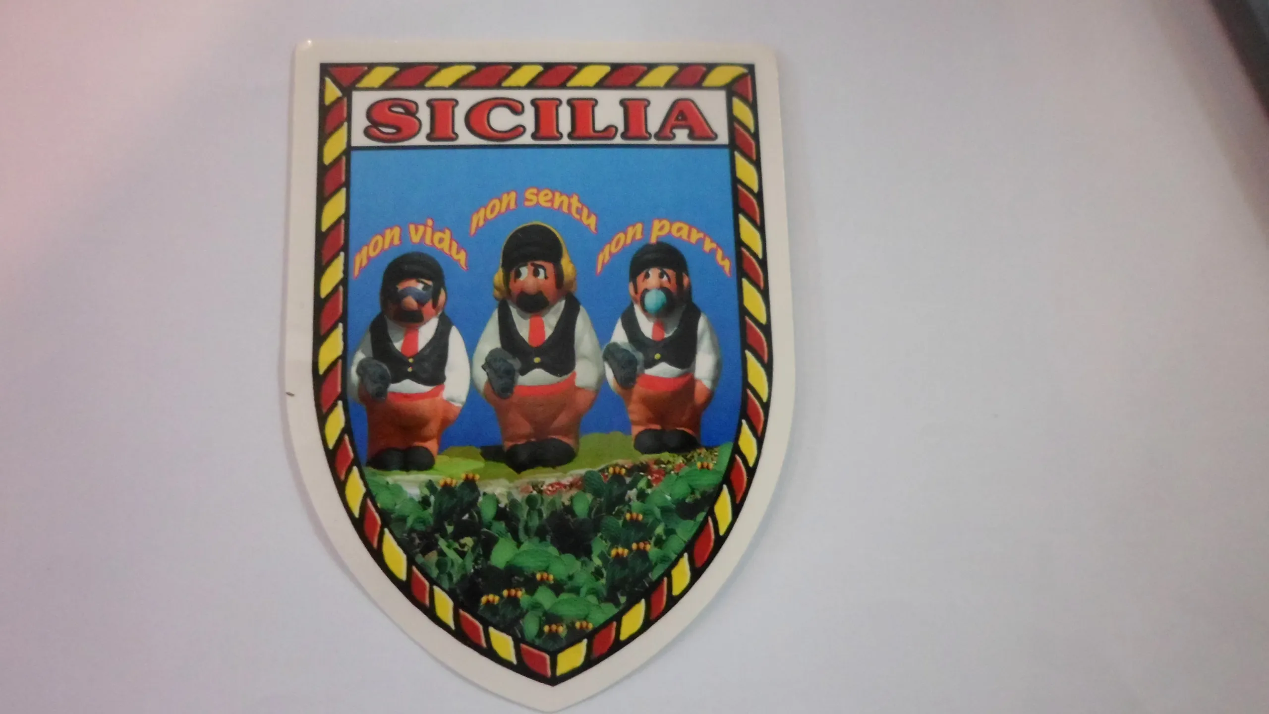 SAM_3164 stikers adesivo sicilia i mafiosi - immagine 1