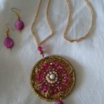Parure composta da collana bracciale e orecchini