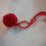 Pon pon acrilico rosso