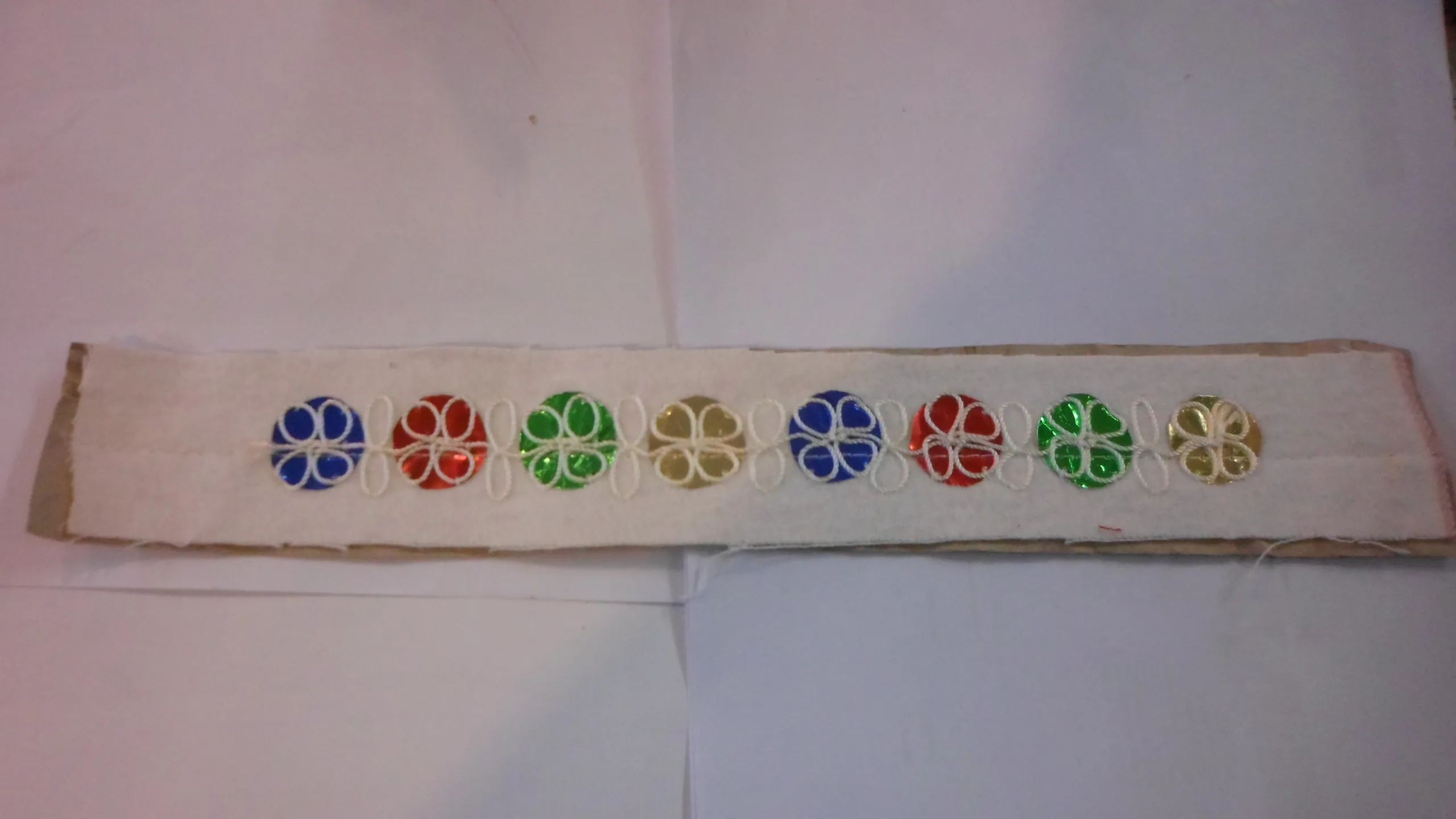SAM_3101 decorazione coffa borsa vestiti bianca - immagine 1