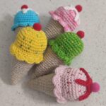 Coni gelato all'uncinetto Amigurumi artigianali su ordinazione